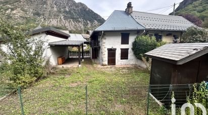 Maison 4 pièces de 39 m² à Le Freney-d'Oisans (38142)