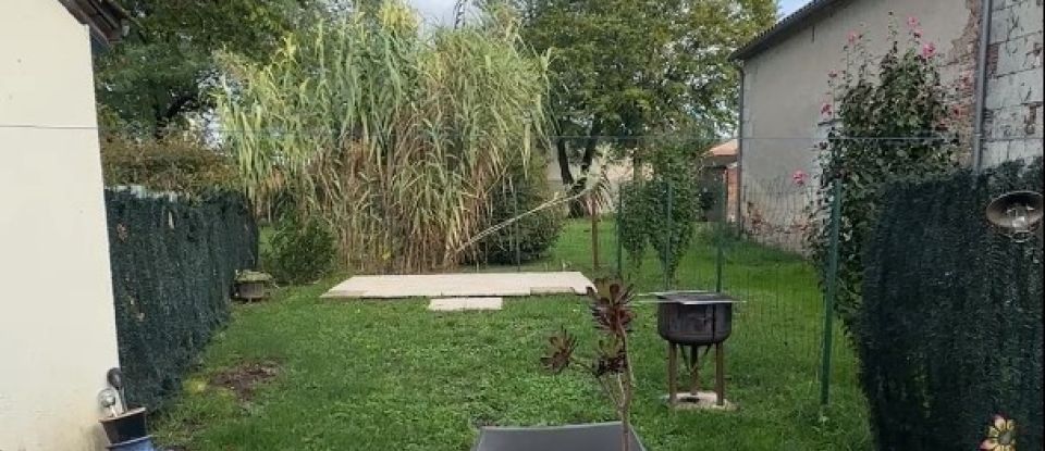 Village house 3 rooms of 60 m² in Le Fleix (24130)