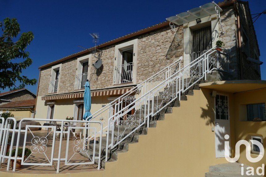 House 9 rooms of 217 m² in Donzère (26290)