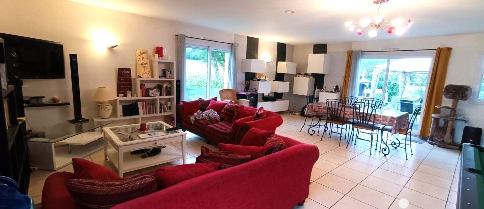 House 7 rooms of 150 m² in La Chapelle-Palluau (85670)