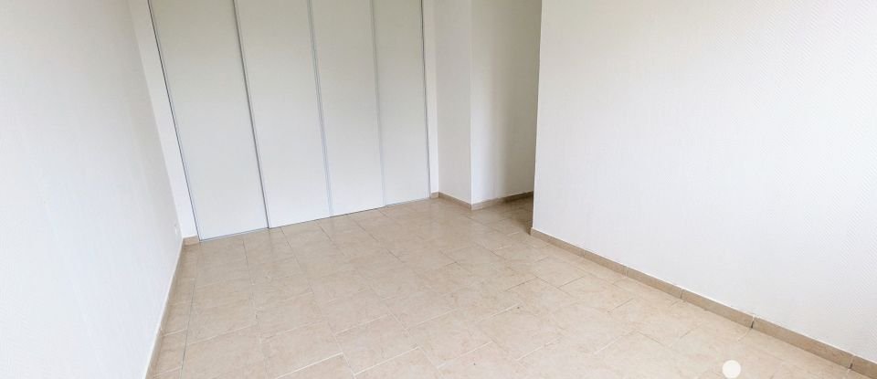 Appartement 5 pièces de 77 m² à Givet (08600)