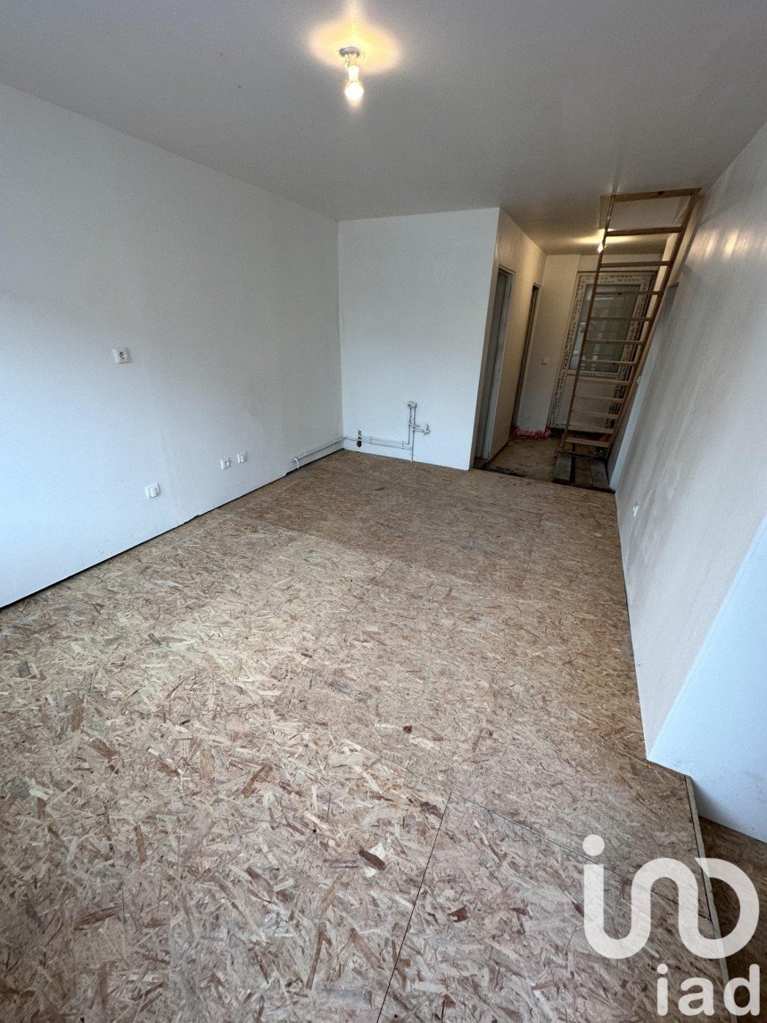 Maison 6 pièces de 90 m² à Lillers (62190)