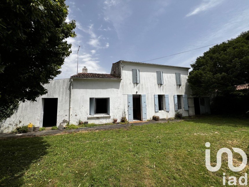 Village house 2 rooms of 60 m² in Port-d'Envaux (17350)