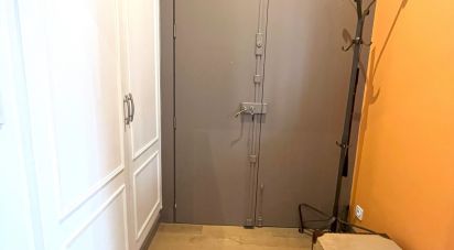 Apartment 2 rooms of 73 m² in Paris (75016)