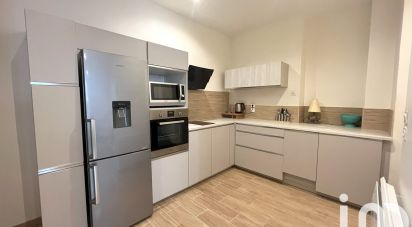 Appartement 2 pièces de 73 m² à Paris (75016)