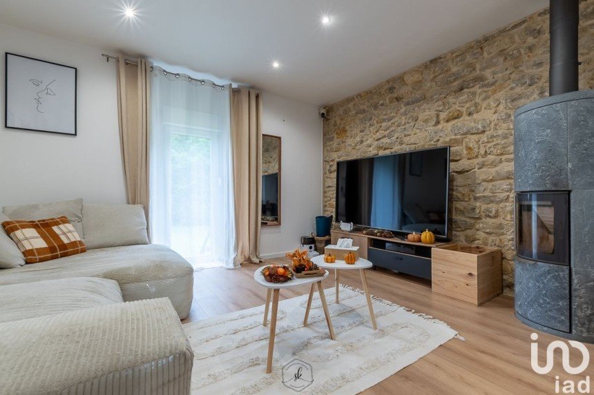 Maison 5 pièces de 149 m² à Piennes (54490)