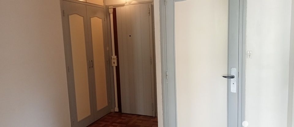 Apartment 3 rooms of 65 m² in Beauvais (60000)