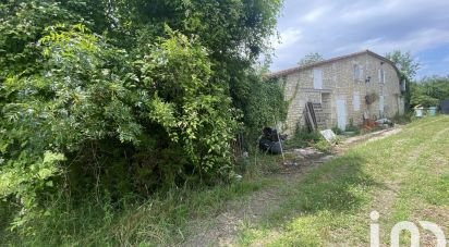 Maison 9 pièces de 325 m² à Saint-Sulpice-de-Royan (17200)