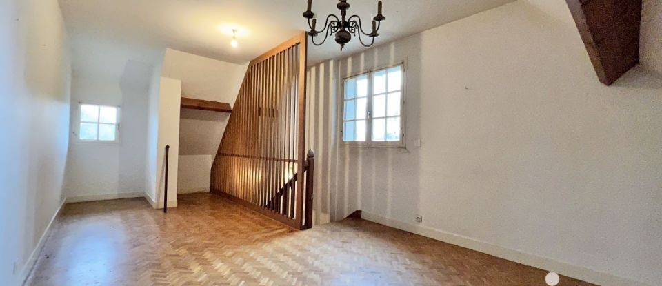 Maison 6 pièces de 134 m² à Saint-Rémy-la-Vanne (77320)