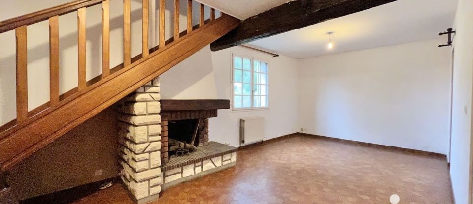 House 6 rooms of 140 m² in Saint-Rémy-la-Vanne (77320)