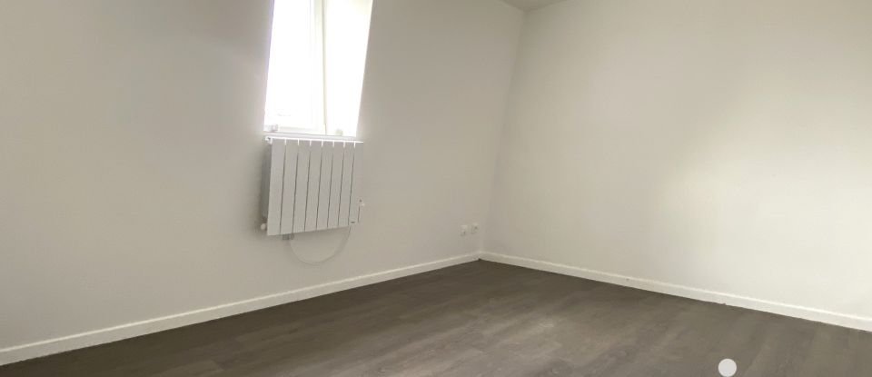 Town house 5 rooms of 100 m² in Roubaix (59100)