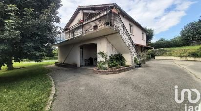 House 5 rooms of 140 m² in Saint-Martin-la-Plaine (42800)