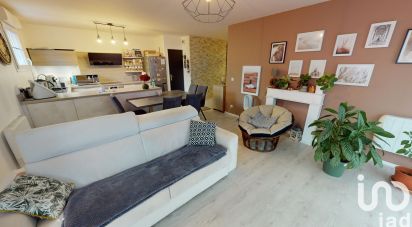 Appartement 3 pièces de 72 m² à Savigny-le-Temple (77176)