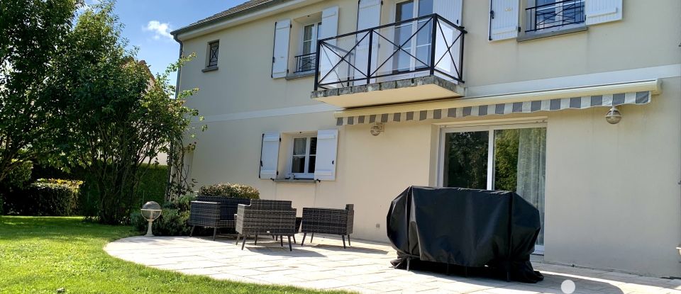 Maison 5 pièces de 143 m² à Saint-Pryvé-Saint-Mesmin (45750)