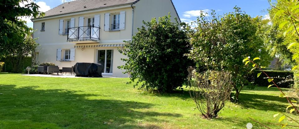 Maison 5 pièces de 143 m² à Saint-Pryvé-Saint-Mesmin (45750)