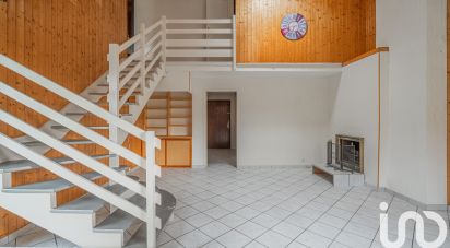 Duplex 4 rooms of 85 m² in Chambéry (73000)