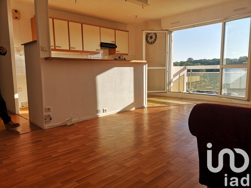 Appartement 3 pièces de 62 m² à Quimper (29000)