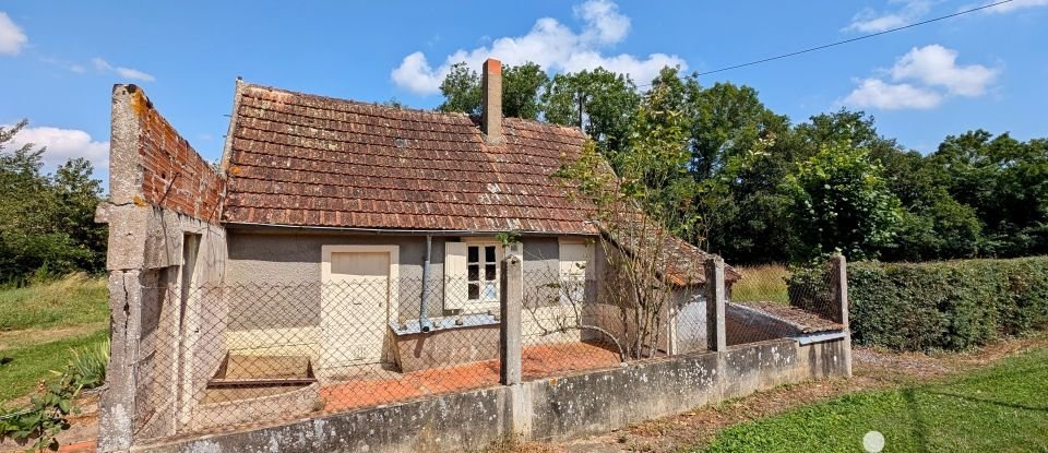 Maison de village 5 pièces de 135 m² à Thevet-Saint-Julien (36400)