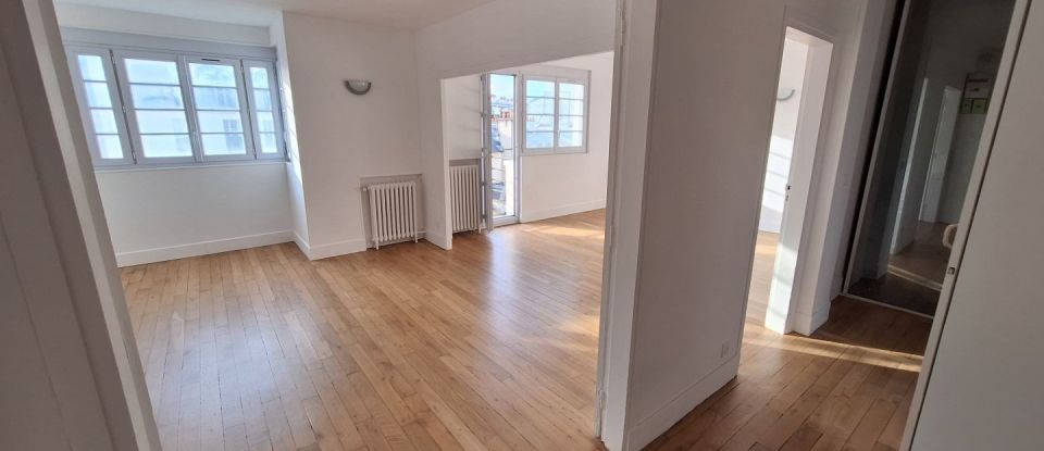 Appartement 3 pièces de 63 m² à Paris (75005)