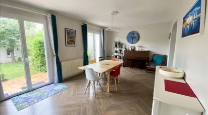 Maison 6 pièces de 125 m² à Viry-Châtillon (91170)