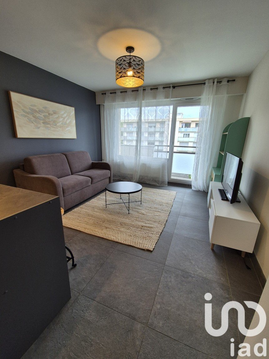 Studio 1 pièce de 26 m² à Saint-Julien-en-Genevois (74160)