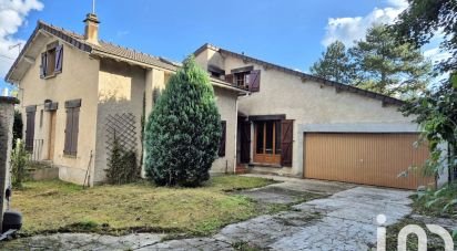 House 7 rooms of 178 m² in Saintry-sur-Seine (91250)