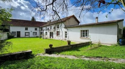 House 8 rooms of 257 m² in Bannost-Villegagnon (77970)