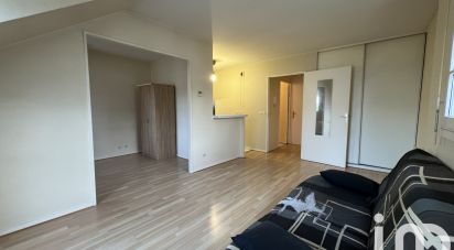 Appartement 1 pièce de 35 m² à Massy (91300)