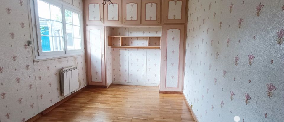 House 4 rooms of 90 m² in Gaillon (27600)