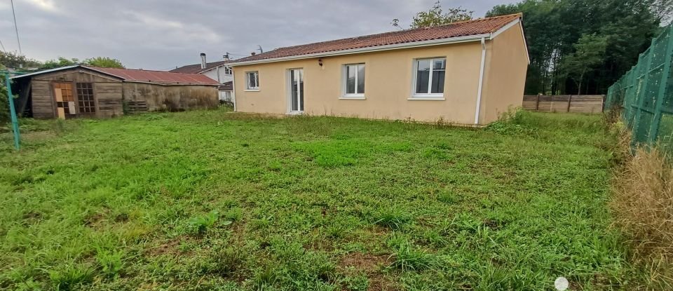 House 4 rooms of 80 m² in Lesparre-Médoc (33340)