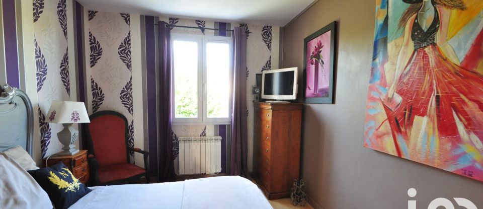 Traditional house 5 rooms of 118 m² in Chanteloup-en-Brie (77600)