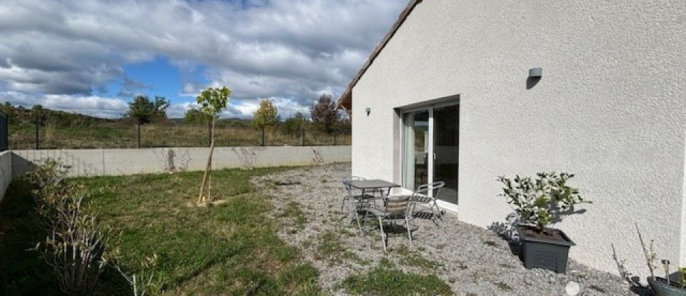 Maison 5 pièces de 84 m² à Saint-Sernin (07200)