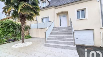 Maison 7 pièces de 129 m² à Paray-Vieille-Poste (91550)