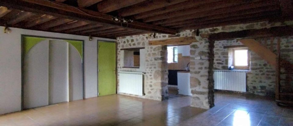 House 5 rooms of 115 m² in Banize (23120)