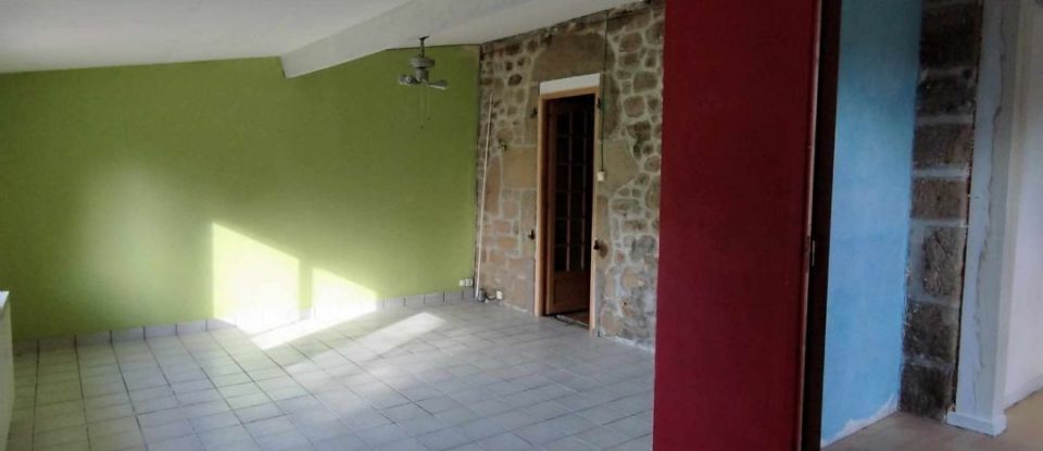 House 5 rooms of 115 m² in Banize (23120)