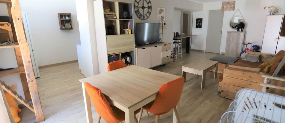 Immeuble de 240 m² à Saint-Estève (66240)