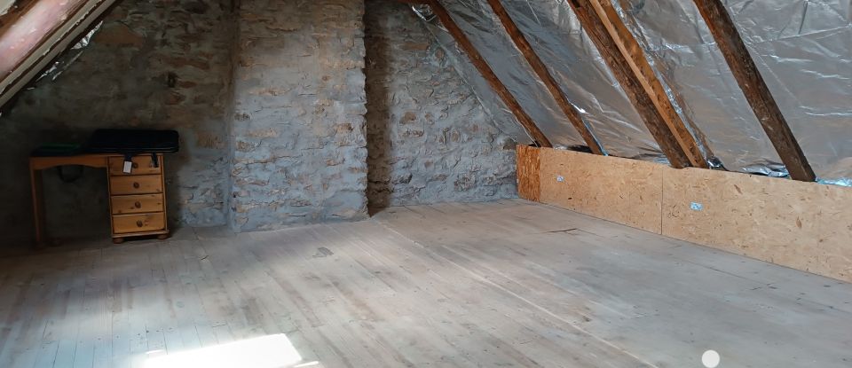 Traditional house 4 rooms of 152 m² in Neuvéglise (15260)