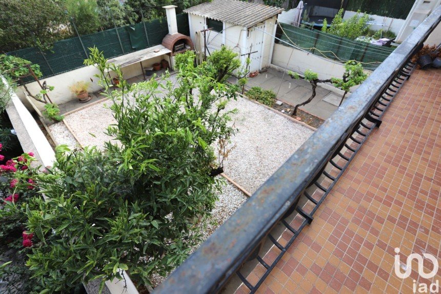 House 5 rooms of 100 m² in Perpignan (66000)