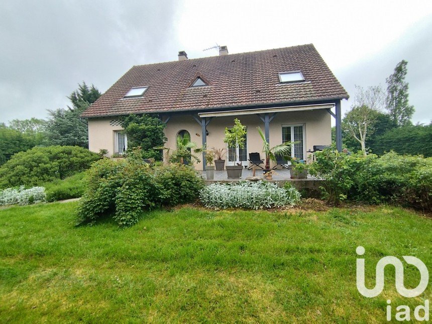 Country house 7 rooms of 145 m² in Joué-du-Bois (61320)