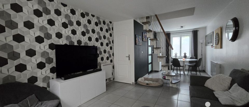 Traditional house 3 rooms of 72 m² in Roubaix (59100)