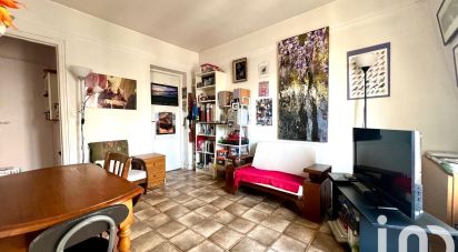 Appartement 3 pièces de 41 m² à Paris (75010)