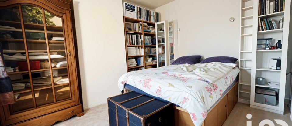 Appartement 3 pièces de 41 m² à Paris (75010)