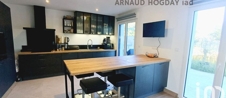 Maison 5 pièces de 120 m² à Longuenée-en-Anjou (49770)