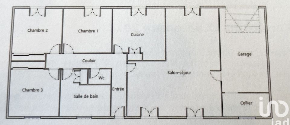 Traditional house 5 rooms of 93 m² in Cissac-Médoc (33250)