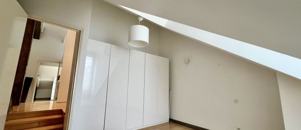 Apartment 3 rooms of 133 m² in Cambrai (59400)