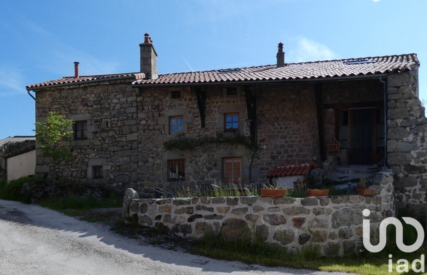 Country house 7 rooms of 182 m² in Charraix (43300)