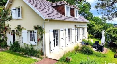 Maison 7 pièces de 125 m² à Trélissac (24750)