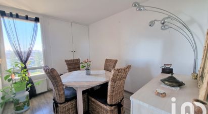 Apartment 4 rooms of 79 m² in Élancourt (78990)