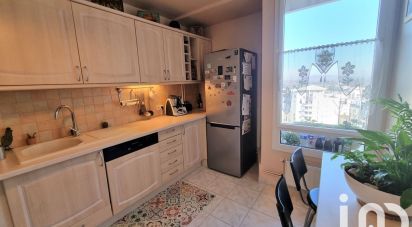 Apartment 4 rooms of 79 m² in Élancourt (78990)