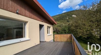 Maison 8 pièces de 174 m² à Vuillafans (25840)